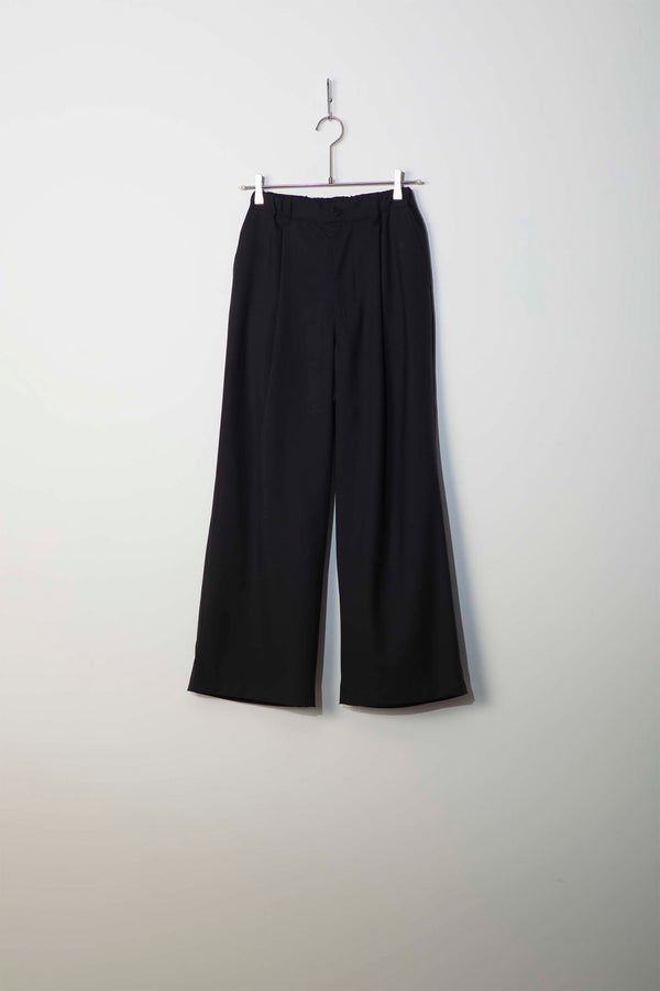 still by hand STILL BY HAND WM / PT02261WM