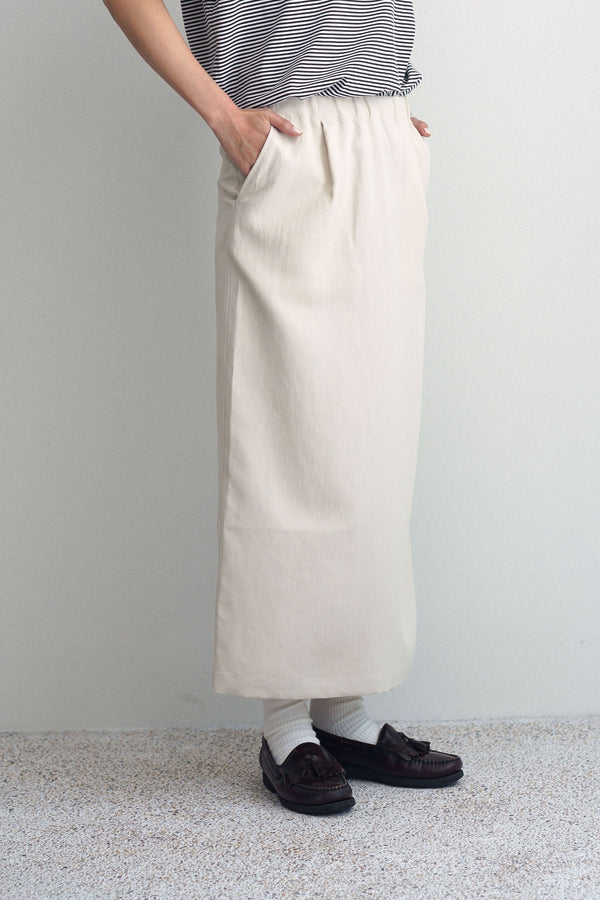 Still By Hand STILL BY HAND WM / SK01251WM