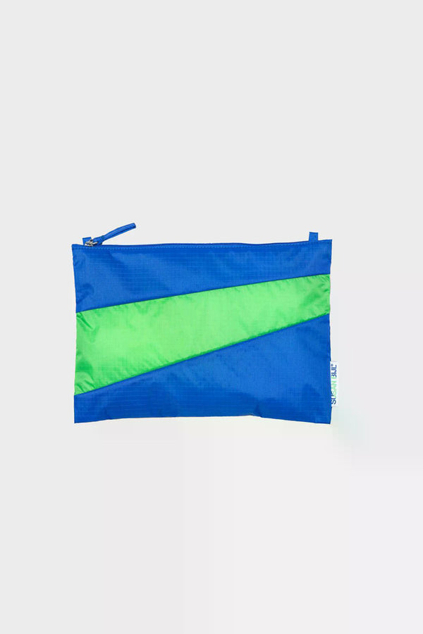 Still By Hand SUSAN BIJL / Flash The New Pouch M