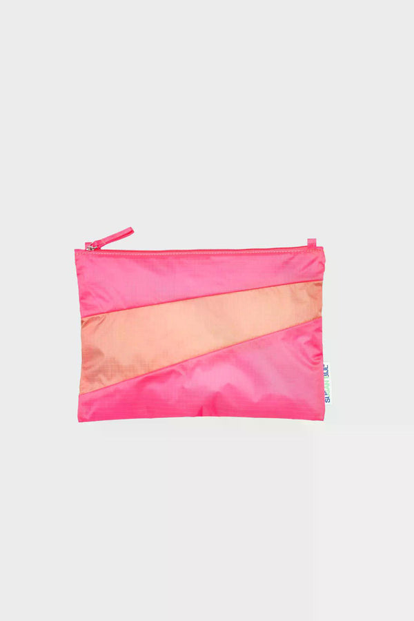 still by hand SUSAN BIJL / Flash The New Pouch M