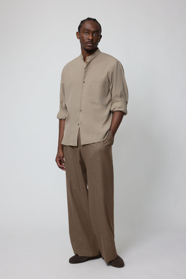stòffa Band Collar Shirt (Taupe Brushed Silk Cotton Linen)
