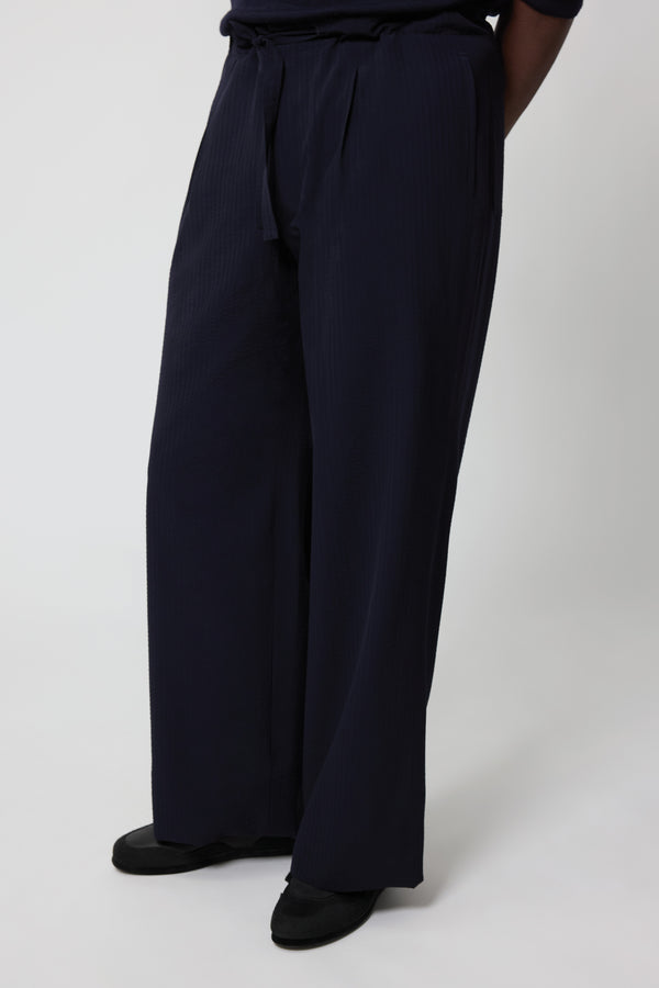 Stòffa Drawstring Trouser (Navy Wool Seersucker)