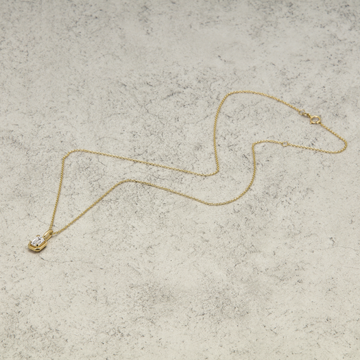 Stone And Strand Emerald Cut Birthstone Bonbon Necklace