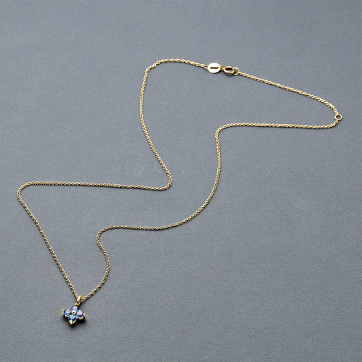 Stone And Strand Luckiest Clover Blue Sapphire Necklace