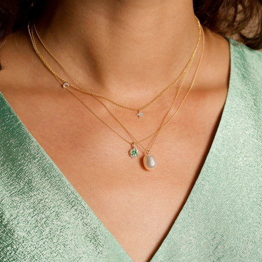 Stone And Strand Medium Floating Emerald Pendant Necklace
