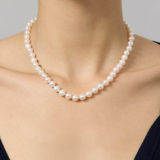 Stone And Strand Daily Pearl Choker