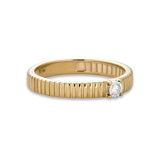 Stone And Strand Dainty Diamond Pirouette Band