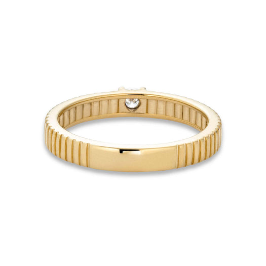 Stone And Strand Dainty Diamond Pirouette Band