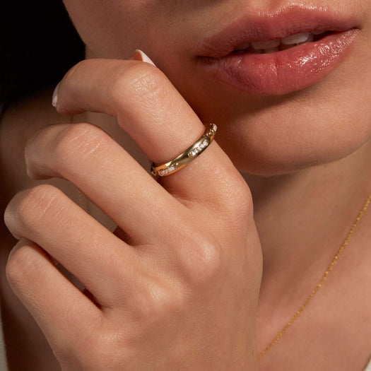 Stone And Strand Diamond Top Stitch Band