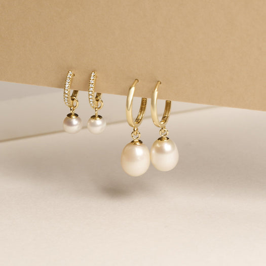 Stone And Strand Elliptical Pearl Huggies