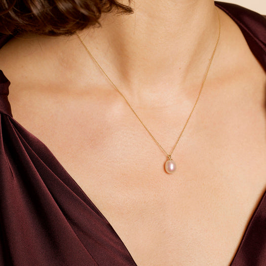 Stone And Strand Elliptical Pearl Pendant Necklace