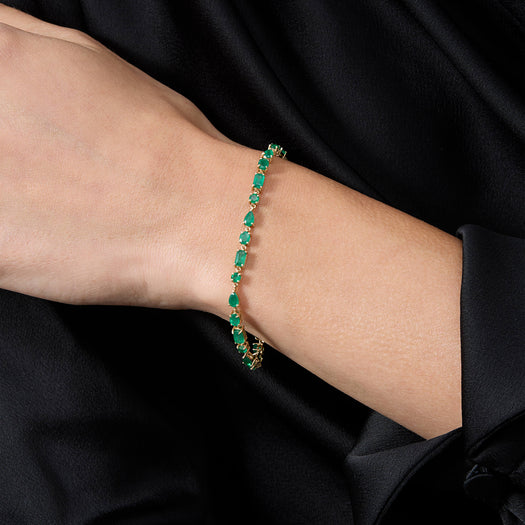 Stone And Strand Emerald Luxe Carnival Bracelet