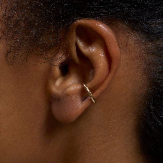 Stone And Strand Fine Ear Cuff
