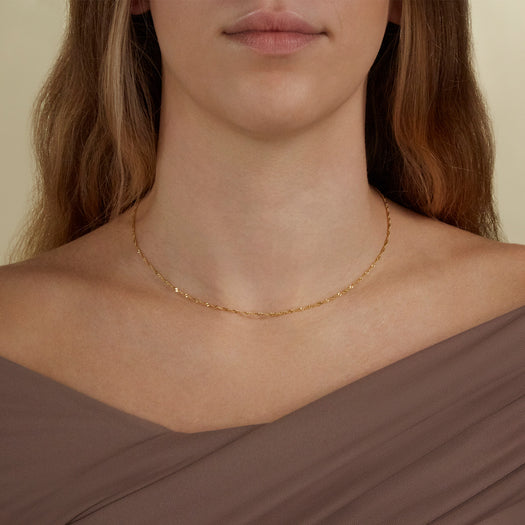Stone And Strand Gold Glimmer Chain