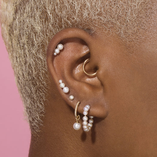 Stone And Strand Gradient Pearl Studs