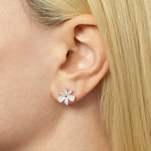 Stone And Strand Grand Magnolia Studs