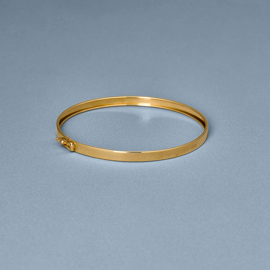 Stone And Strand Je Ne Regrette Gold Bangle