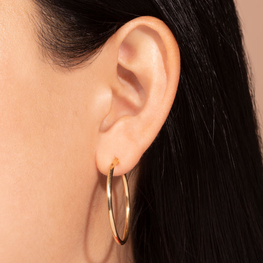 Stone And Strand Large Classic Hoops