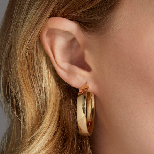 Stone And Strand Large Gold Glider Hoops