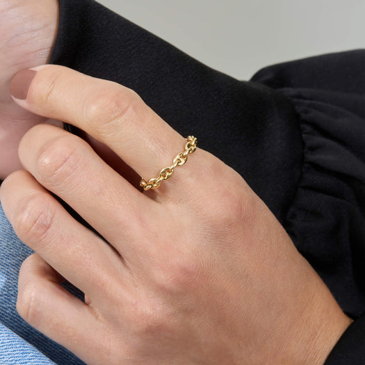 Stone And Strand Mariner Chain Link Ring