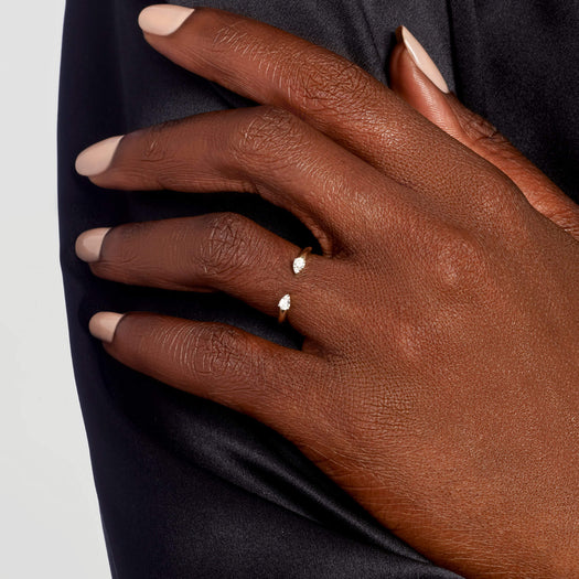 Stone And Strand Perfect Pear Pinch Ring