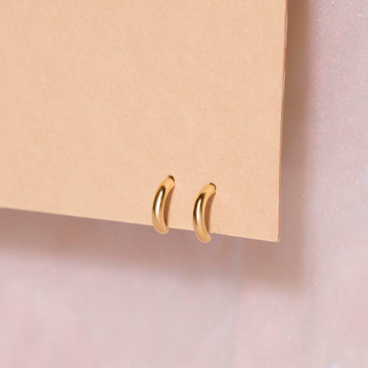 Stone And Strand Teeny Tiny Gold Huggie