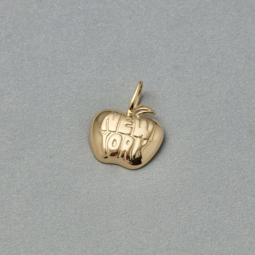 Stone And Strand The Big Apple Necklace