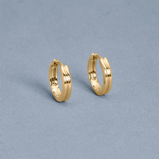 Stone And Strand The Essential Ridged Hoop