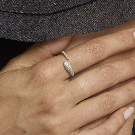 Stone And Strand The Pavé Diana Ring