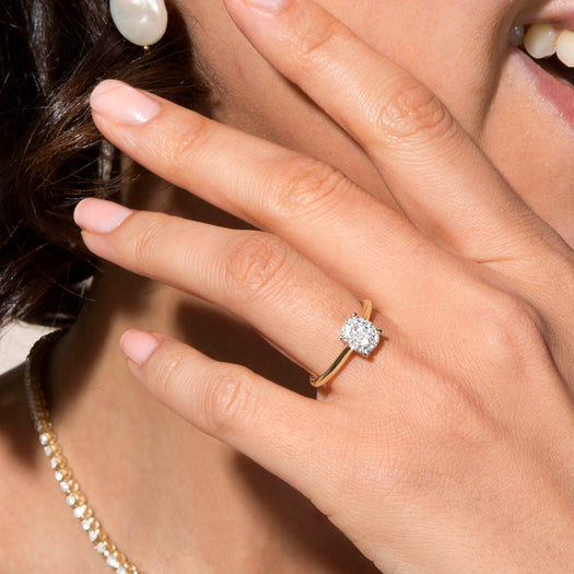 Stone And Strand The Sophia Ring In Yellow Gold