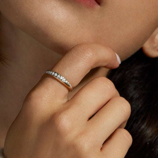 Stone And Strand Twist Pave And Gold Band