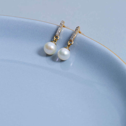 Stone And Strand Uptown Pearl Drops