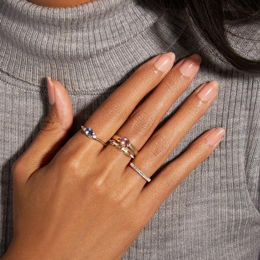 Stone And Strand Up And Down Baguette Diamond Line Band