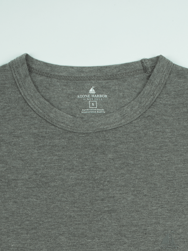 Stone Harbor MEN'S CHARCOAL SIGNATURE T-SHIRT