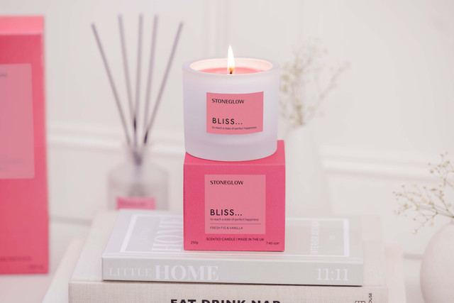 Stoneglow Affirmations - Bliss - Fresh Fig & Vanilla - Scented Candle Tumbler (79 X 89mm)