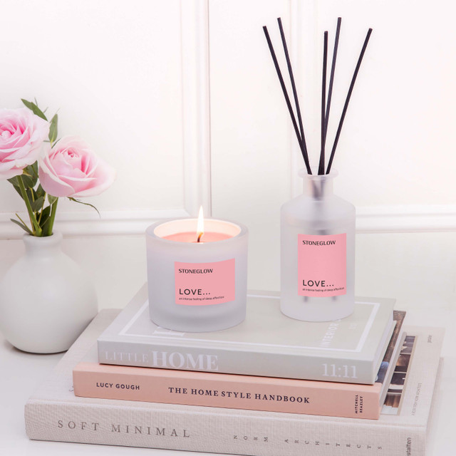 Stoneglow Affirmations - Love - Gardenia & Sweet Pear - Scented Candle Tumbler (79 X 89mm)