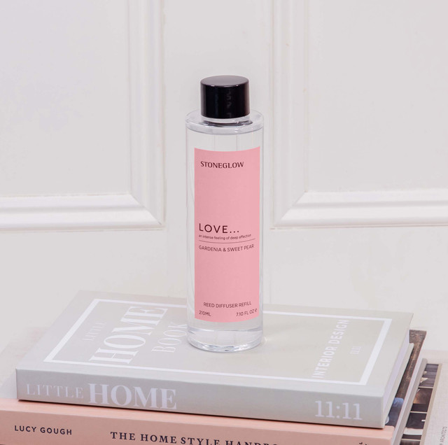 Stoneglow Affirmations - Love - Gardenia & Sweet Pear - Scented Reed Diffuser Refill 210ml