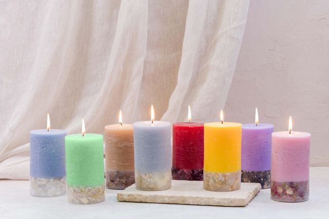 Stoneglow Elements - Air - Wild Mint & Bergamot Scented Botanical Inclusion Pillar Candle (75 X 127mm)