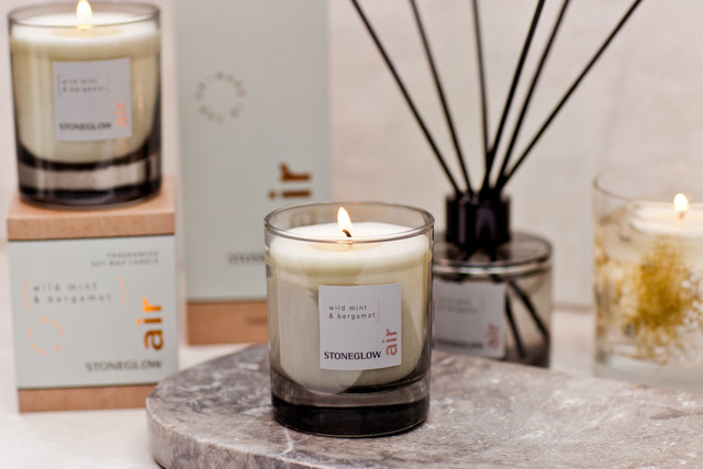 Stoneglow Elements - Air - Wild Mint & Bergamot - Soy Wax Scented Candle - Boxed Tumbler (80 X 70mm)