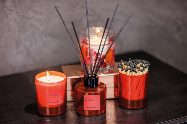Stoneglow Elements - Fire - Red Pepper & Cardamom - Scented Soy Wax Candle