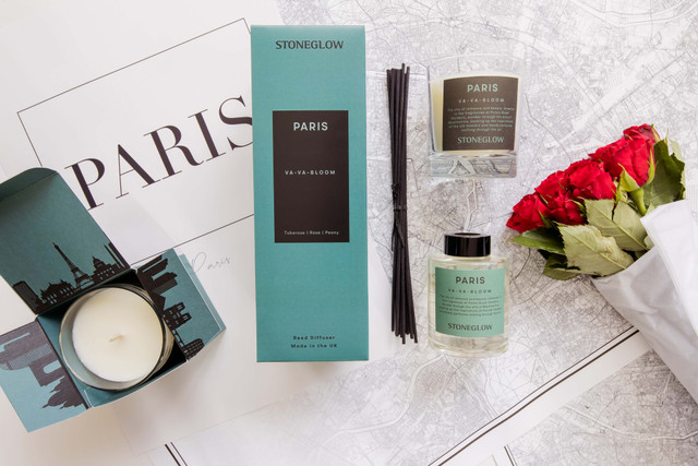 Stoneglow Explorer - Paris - Va Va Bloom - 220gm Soy Wax Scented Candle (90 X 80mm)