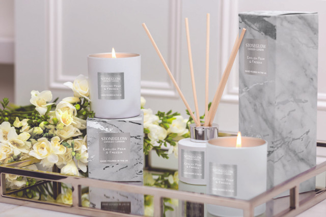 Stoneglow Luna - English Pear & Freesia - Scented Candle - Boxed Tumbler (90 X 80mm)