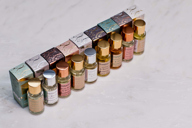 Stoneglow Luna - Sandalwood & Patchouli - Fragrance Oil (15ml)