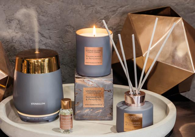 Stoneglow Luna - Sandalwood & Patchouli - Scented Candle - Boxed Tumbler (90 X80mm)