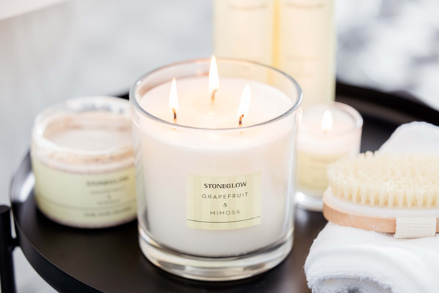 Stoneglow Modern Classics - Grapefruit & Mimosa - 3-Wick Scented Candle