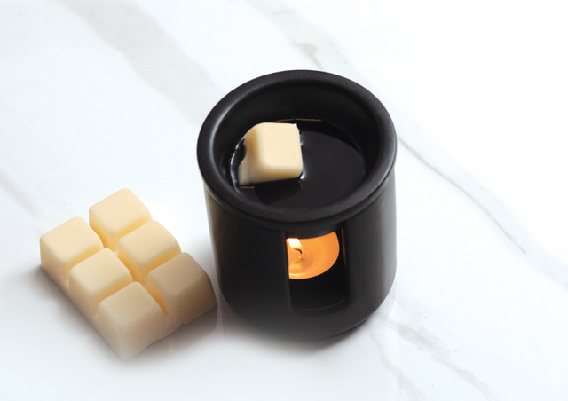 Stoneglow Modern Classics - Grapefruit & Mimosa Ceramic Wax Melter & Soy Wax Melt Bar Discovery Set