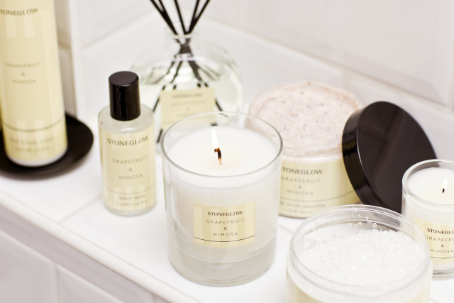 Stoneglow Modern Classics - Grapefruit & Mimosa - Scented Candles - Boxed Tumbler