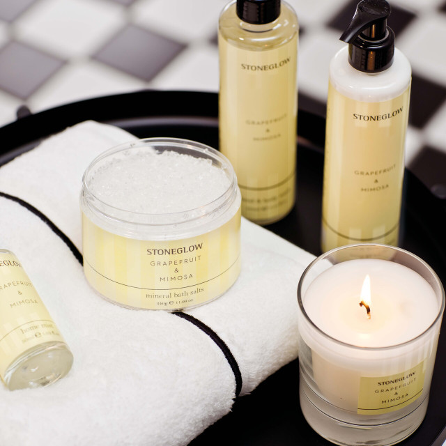 Stoneglow Modern Classics - Grapefruit & Mimosa - Scented Candles - Boxed Tumbler