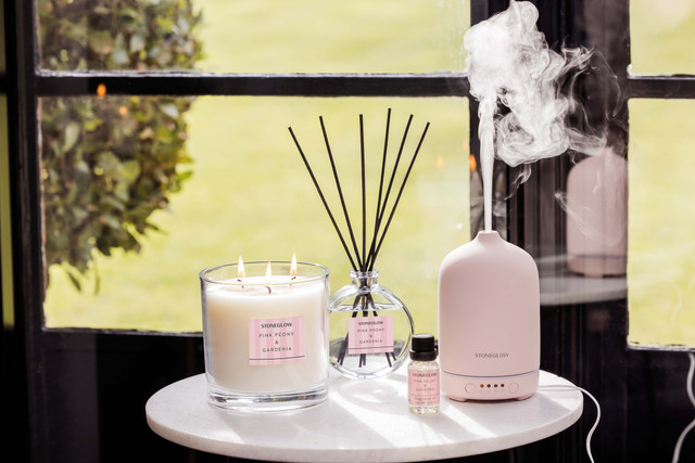 Stoneglow Modern Classics - Pink Peony & Gardenia - Scented Reed Diffuser 120ml