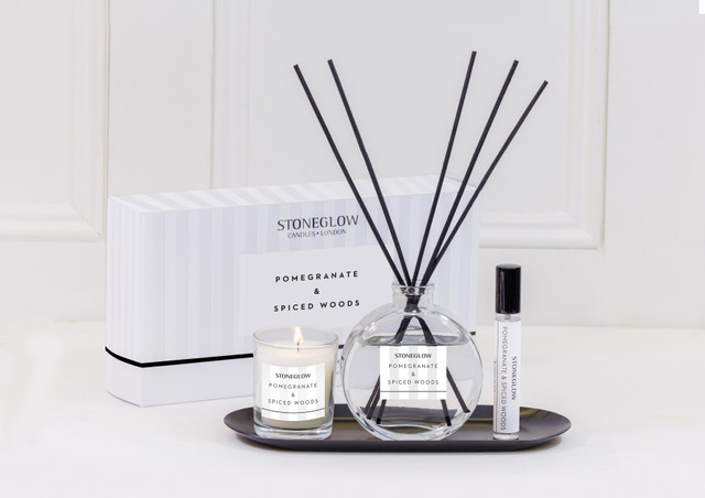 Stoneglow Modern Classics - Pomegranate & Spiced Woods - Gift Set - 120ml Diffuser 15ml Scented Home Mist Spray 9cl Scented Candle